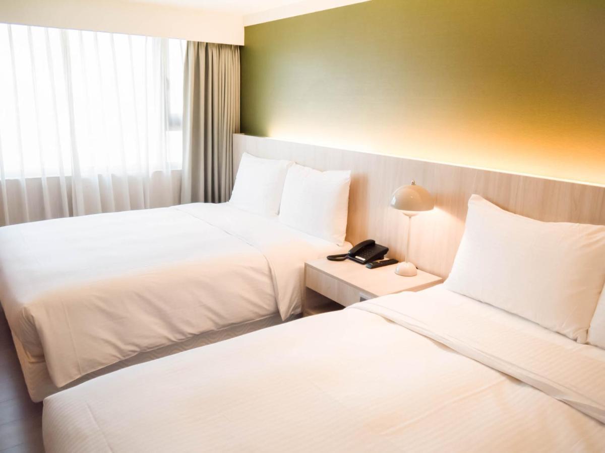 Green Hotel - Tea Way Taichung Bagian luar foto