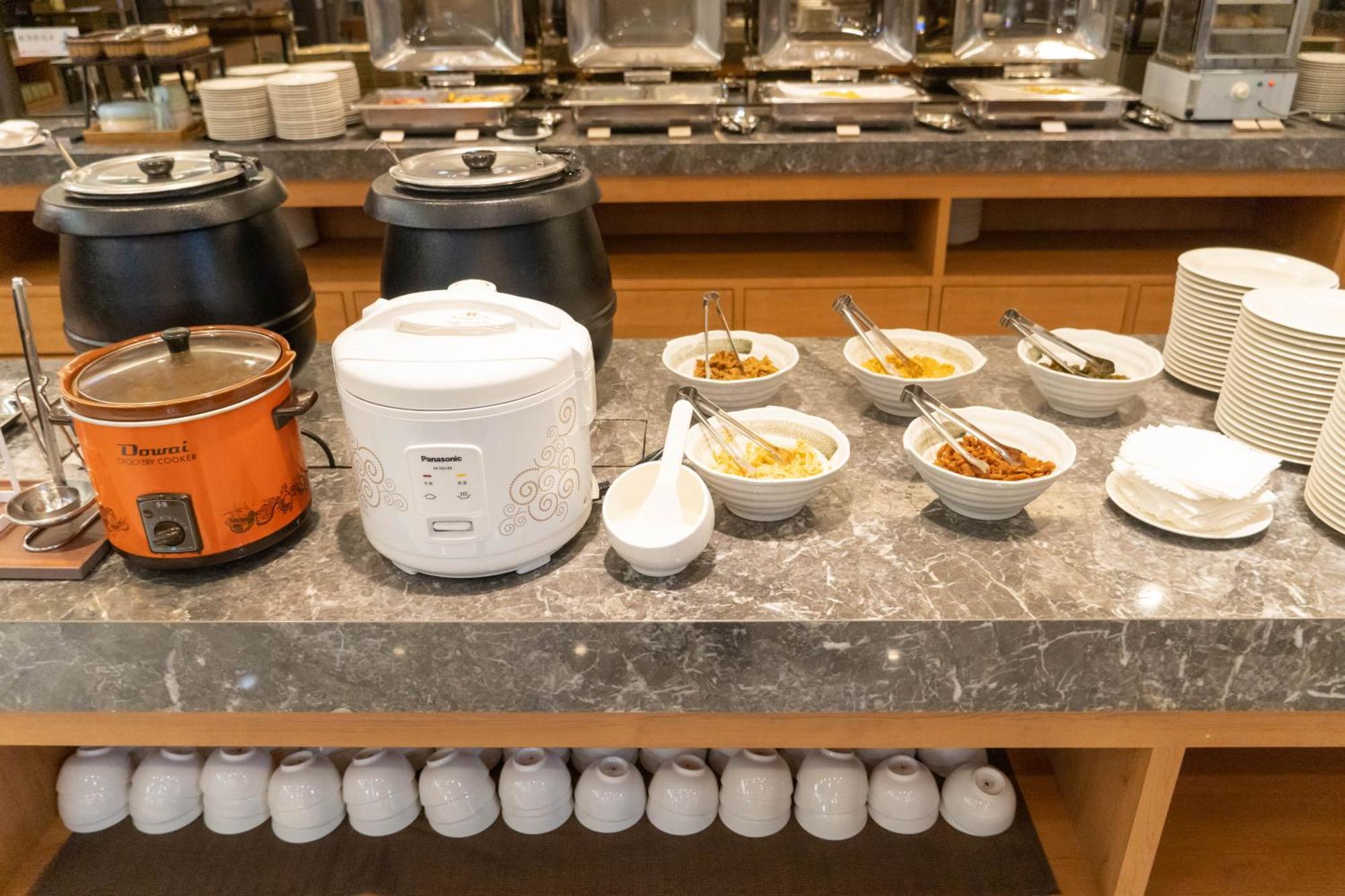 Green Hotel - Tea Way Taichung Bagian luar foto